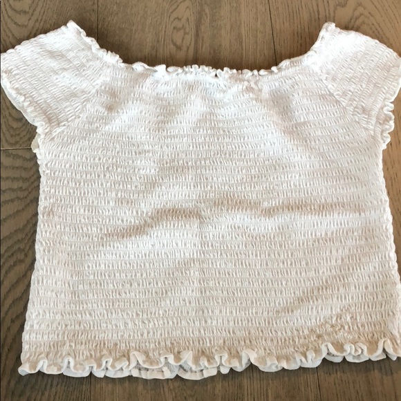 Brandy Melville white ruffle top - Picture 3 of 4